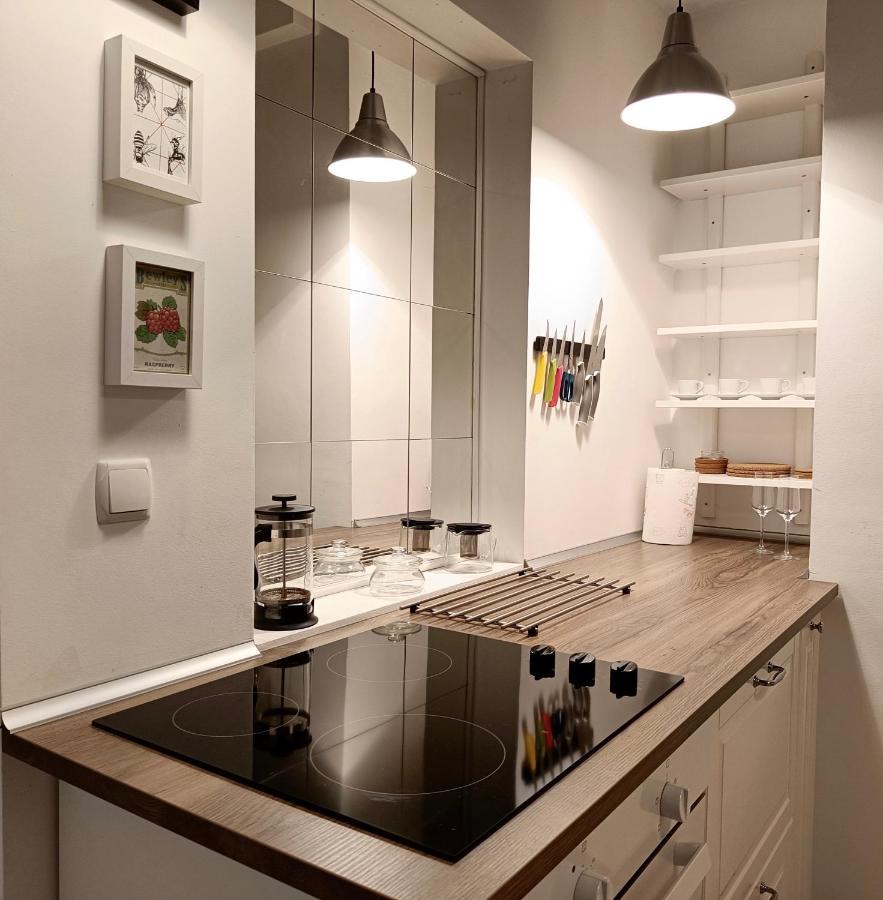 Newly Refurbished Apartment In The City Center София Экстерьер фото